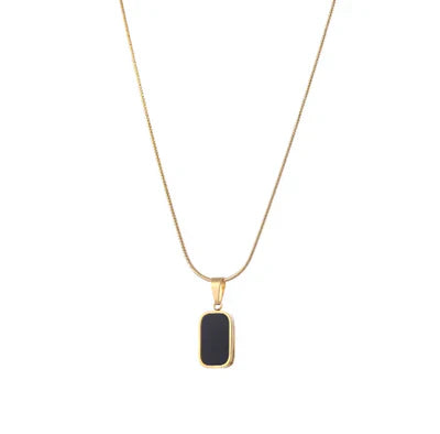 Monteclo - Rose Noir Necklace