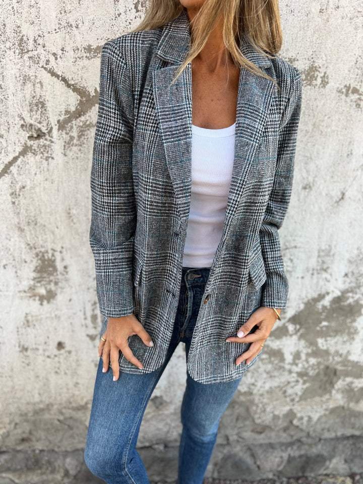 Chantrea | The perfect blazer for style and comfort