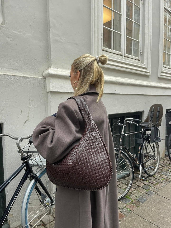 Eva | Chic Woven Maroon Hobo Bag