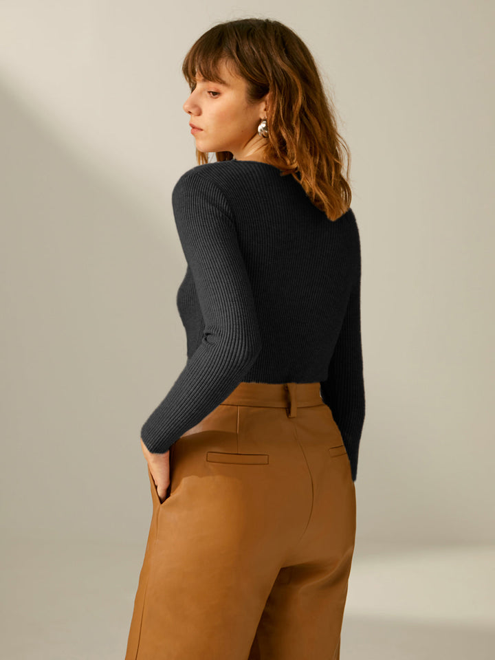 Monteclo - Kathryn Ribbed Pullover Sweater