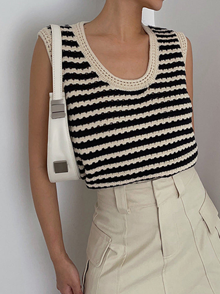 Monteclo - Cynthia Classy Crochet Sweater Vest