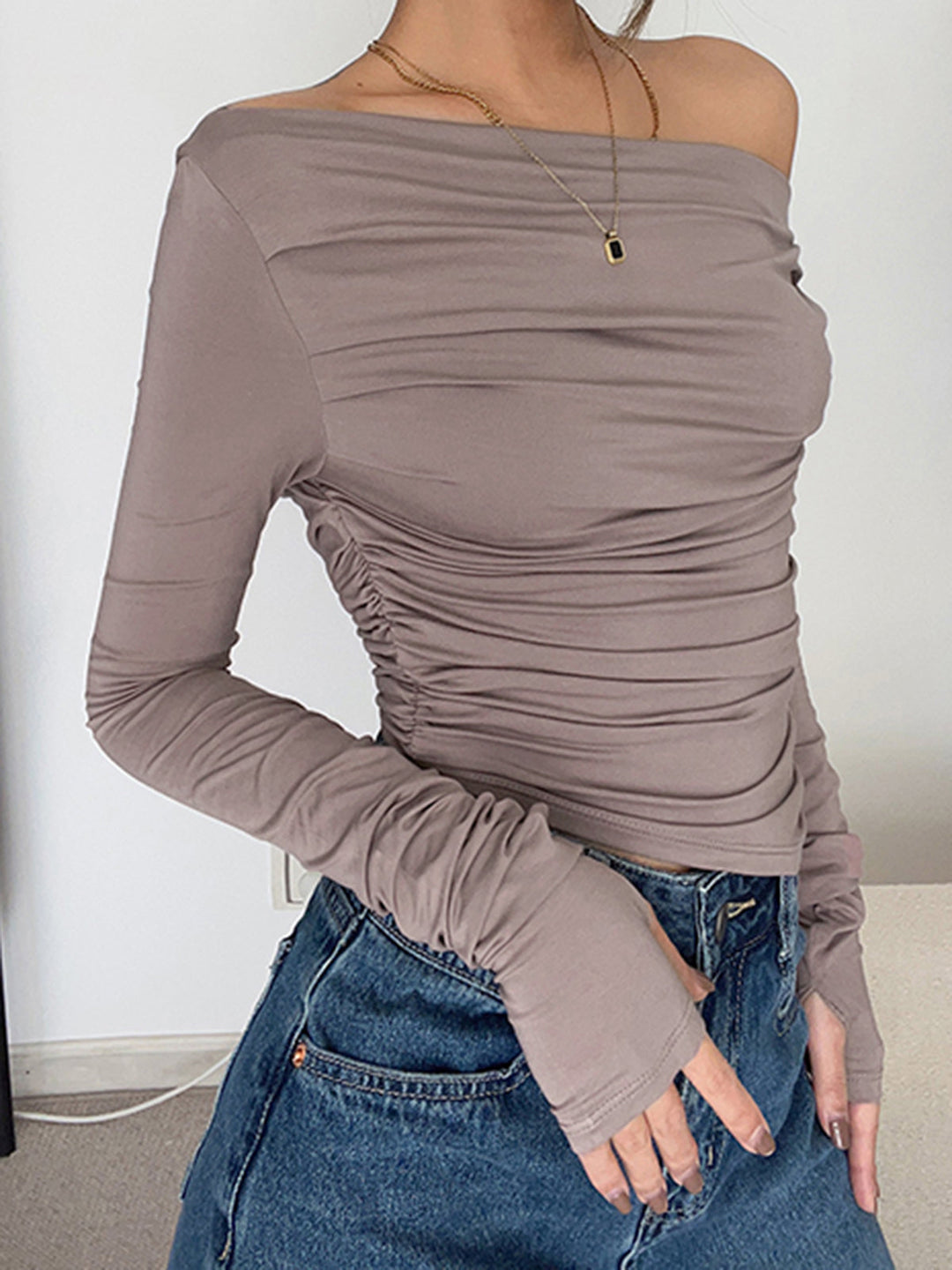 Monteclo - Liza Off Shoulder Long Sleeve Shirt