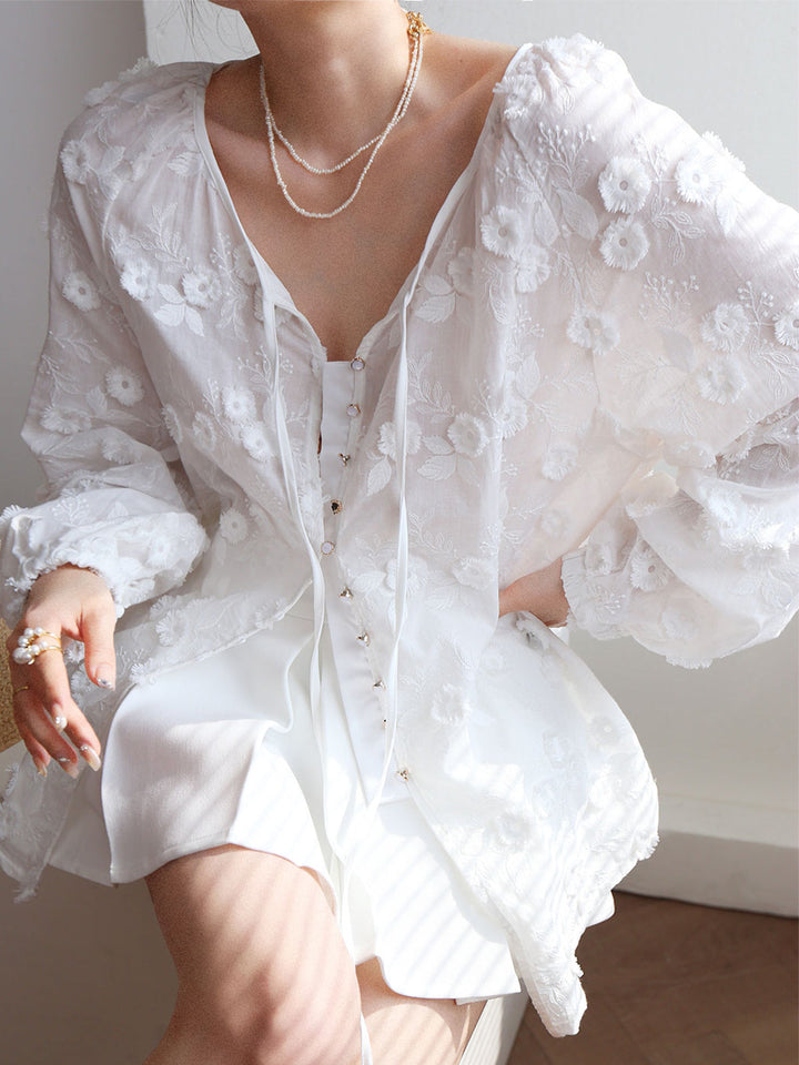 Monteclo - Genevieve Oversized Embroidered Floral Shirt