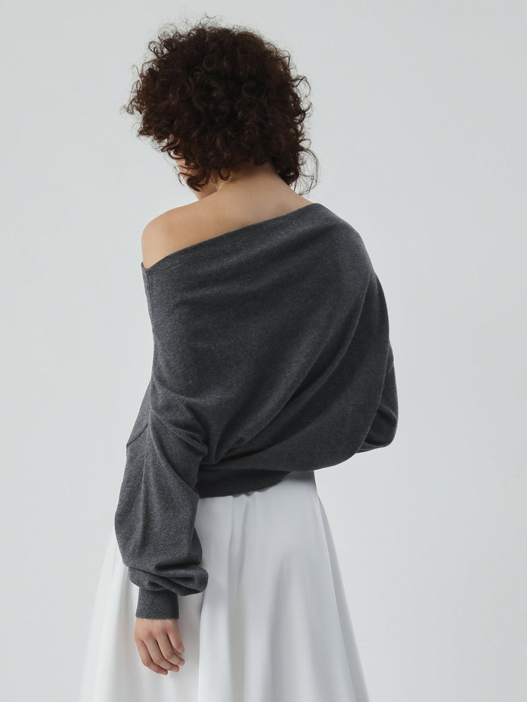 Monteclo -  Carly Off-Shoulder Sweater