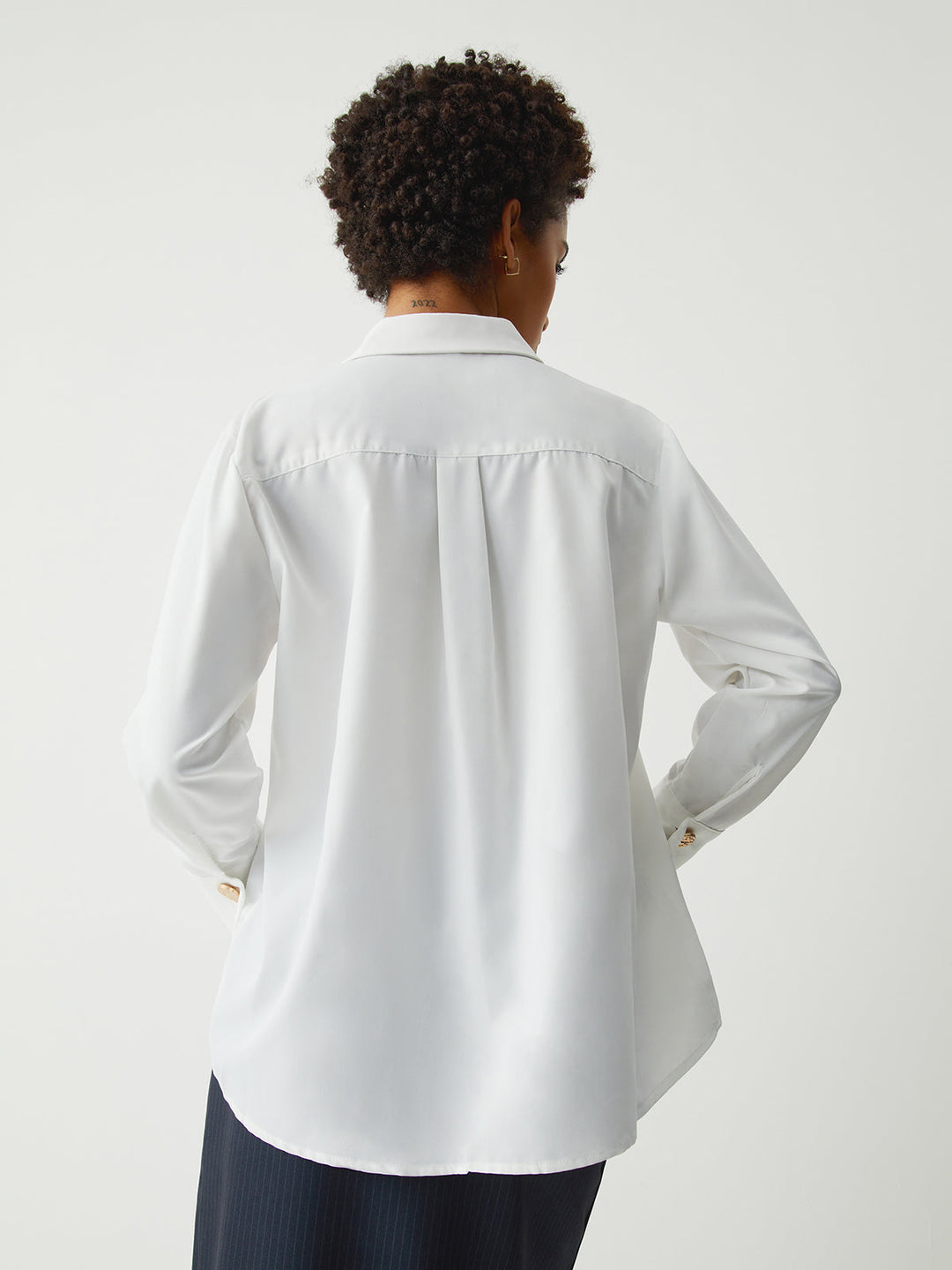 Monteclo - Makayla Vintage Button Cuff Detail Shirt