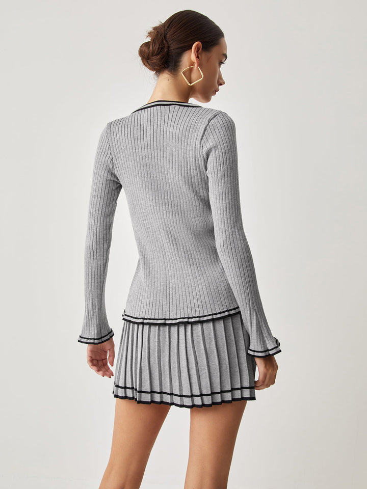 Monteclo -  Paulina Curved Cardigan With Matching Pleat Mini Skirt