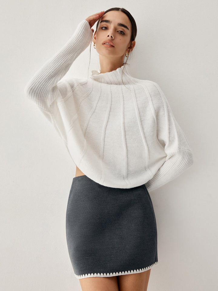 Monteclo - Myla Piping Mock Neck Long Sleeve Knit Top