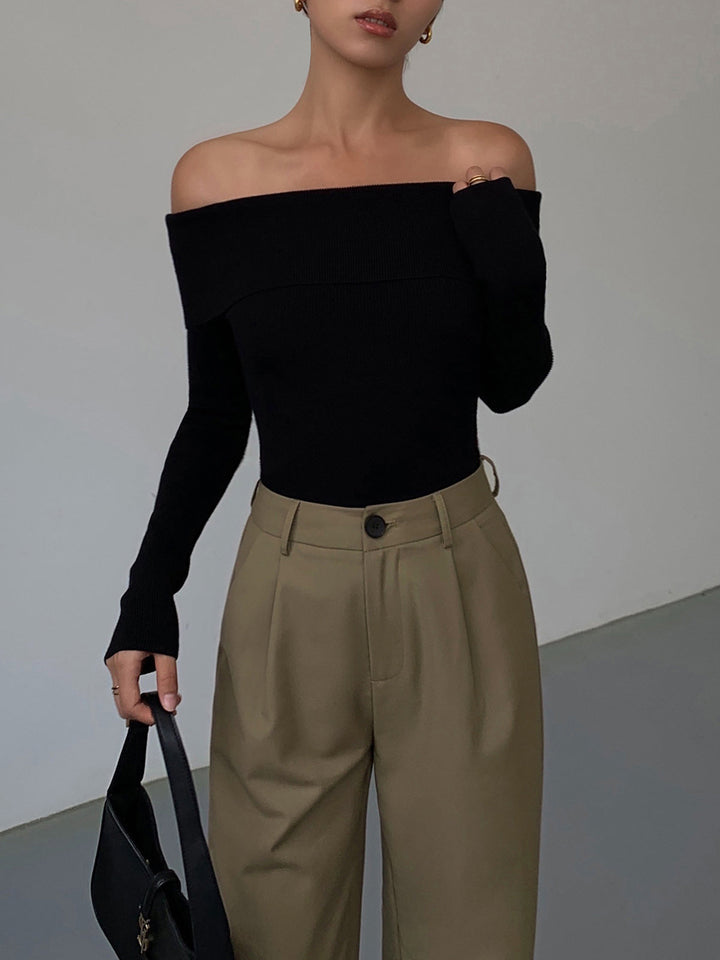 Monteclo - Melanie Off-Shoulder Overfold Long Sleeve Knit Top