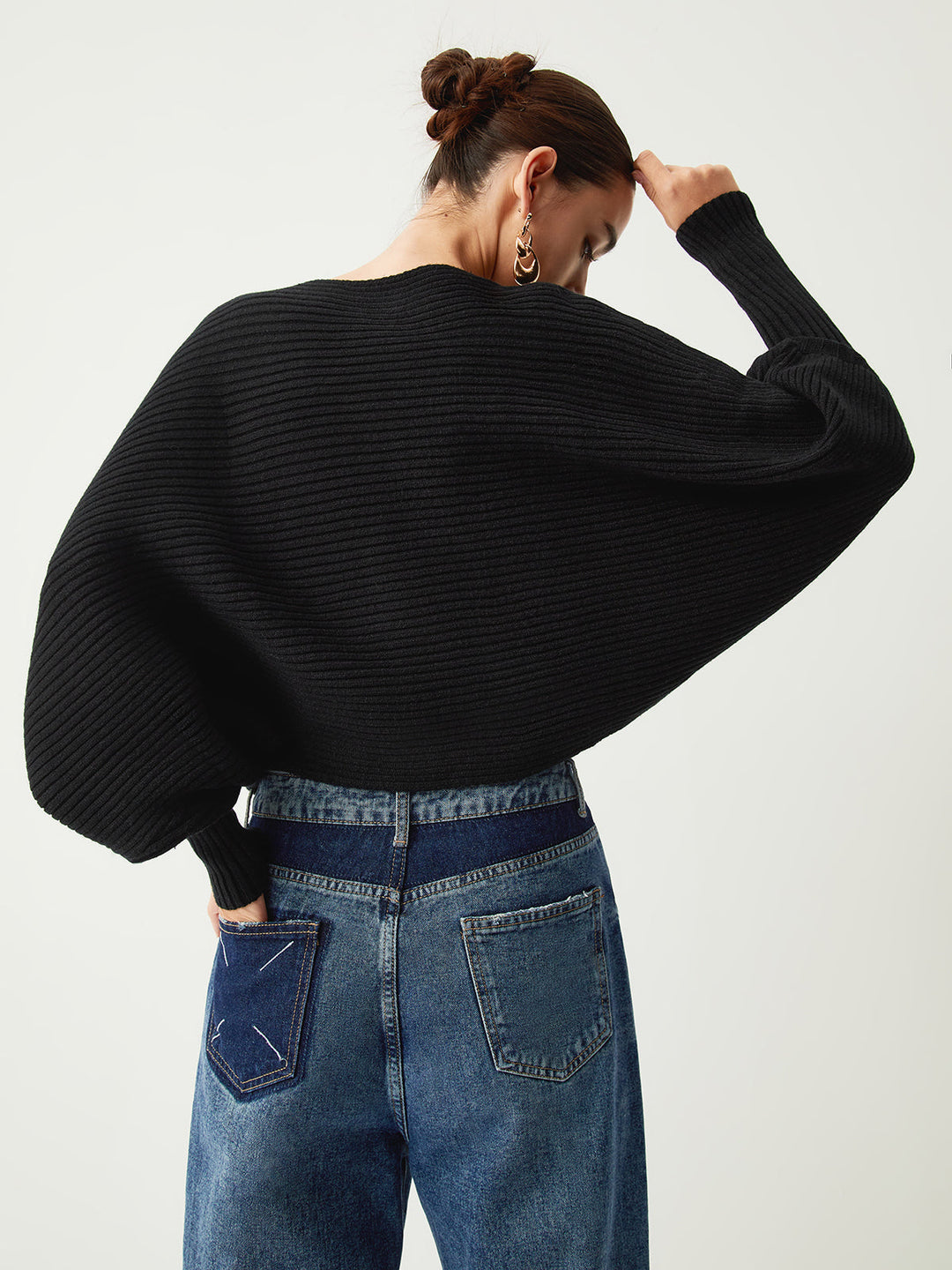 Monteclo - Julieta Slouchy Oversized Rib Crop Sweater