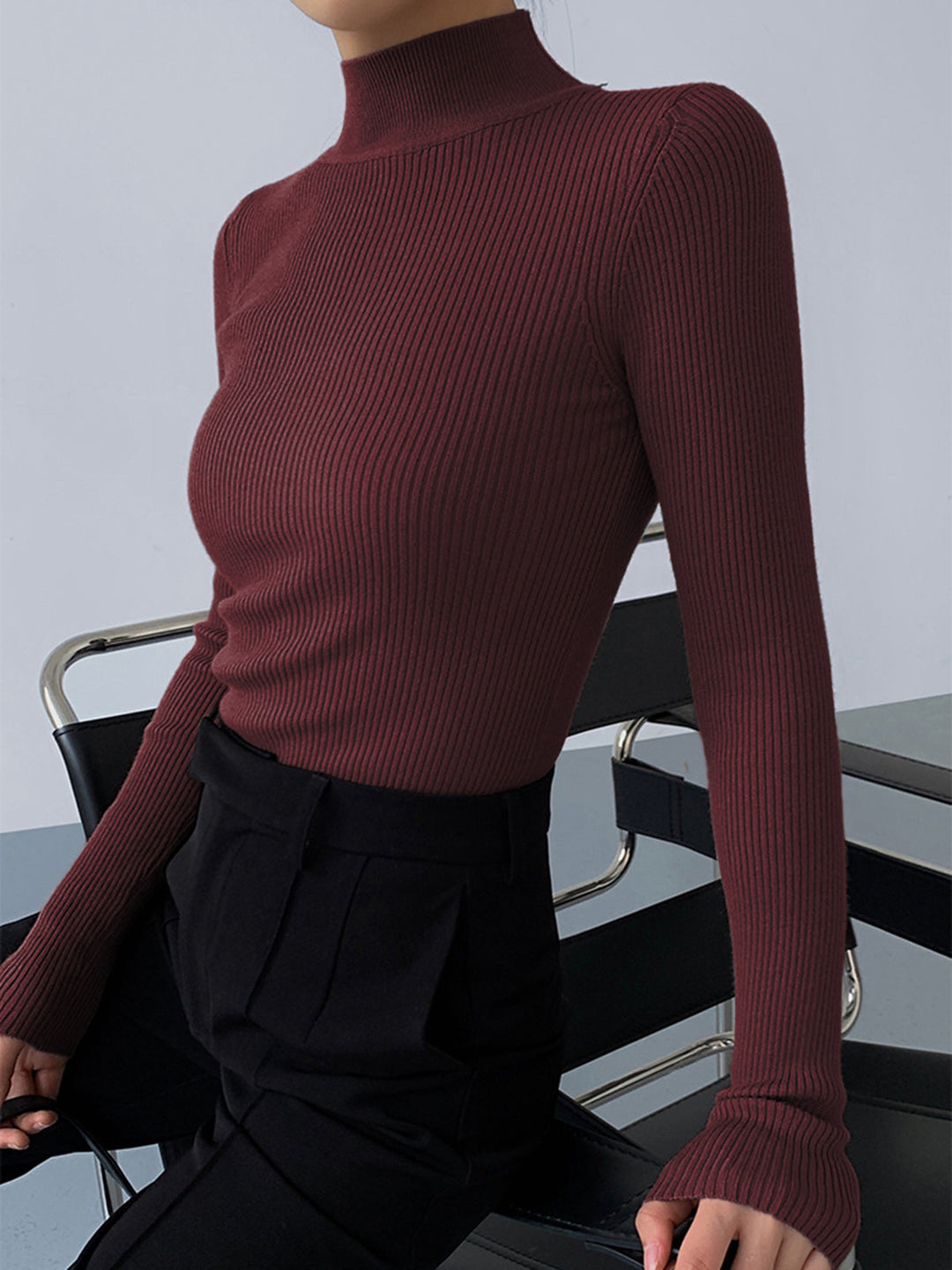 Monteclo - Aya Mock Neck Rib Long Sleeve Knit Top