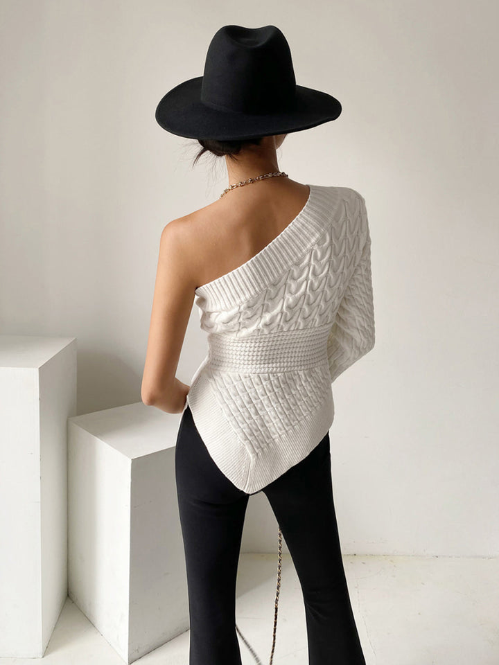 Monteclo - Esther One Shoulder Asymmetrical Cable Knit Sweater