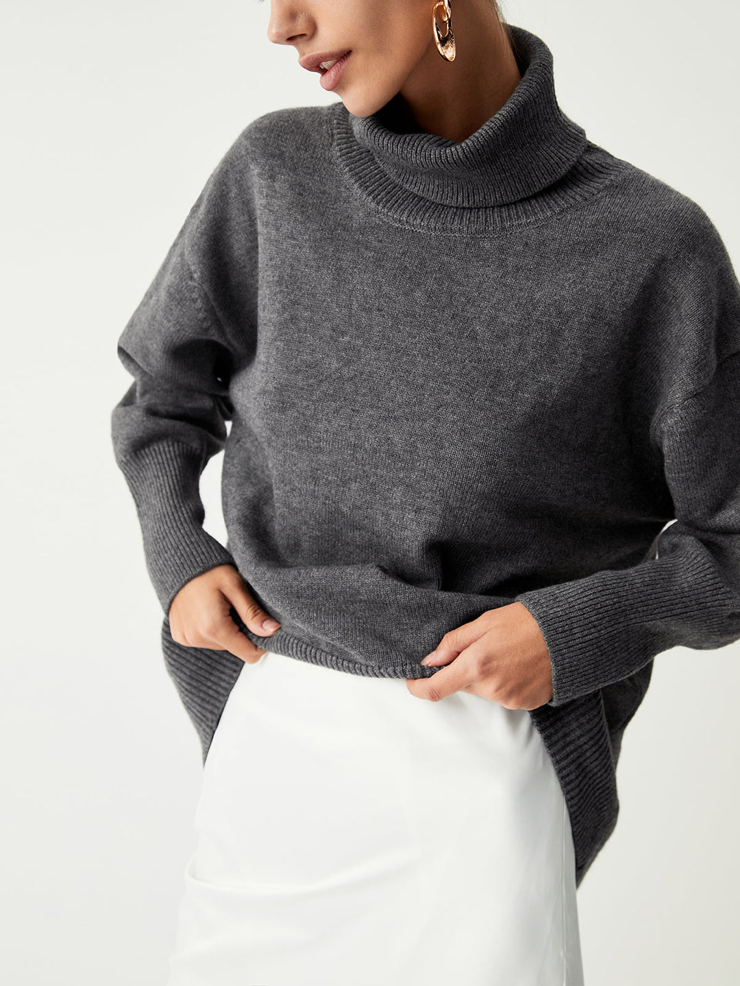 Monteclo - Alessia Turtleneck Oversized Sweater