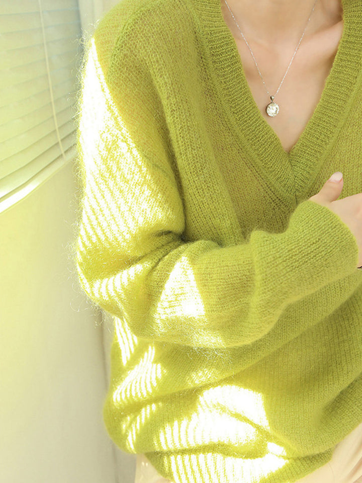 Monteclo - Samantha Lime Garden Furry V-Neck Sweater