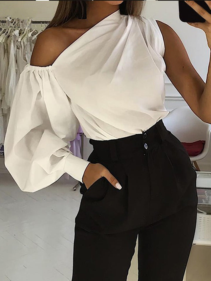 Monteclo - Dolly Off-Shoulder Blouse