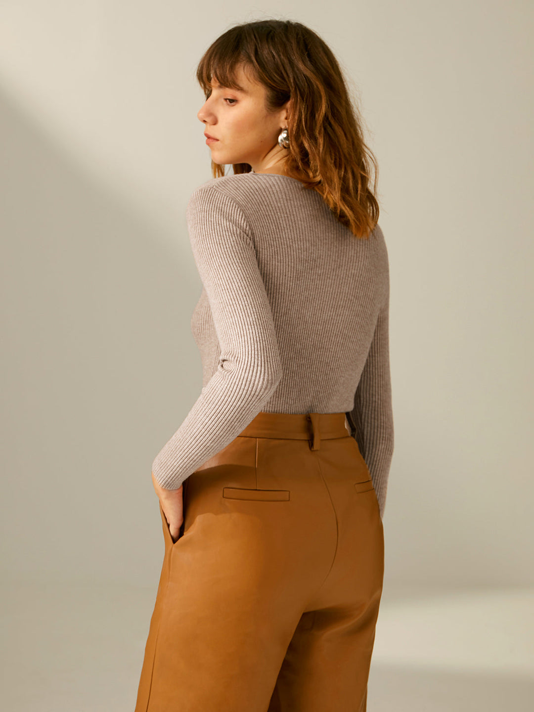 Monteclo - Kathryn Ribbed Pullover Sweater