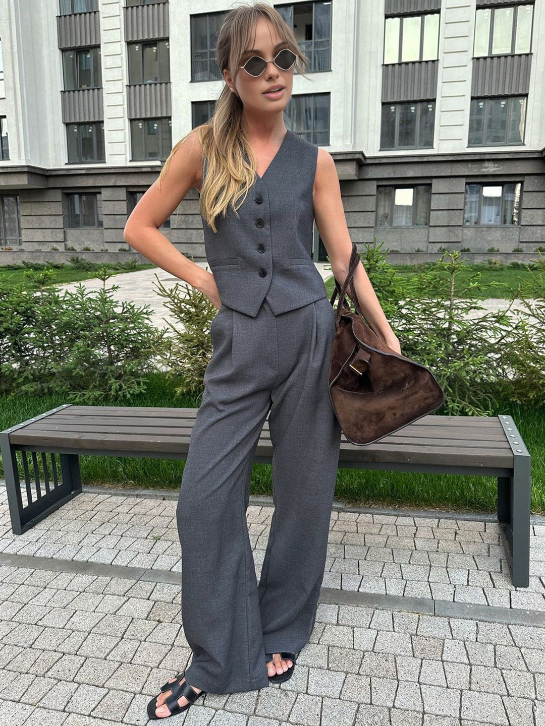 Monteclo - Alondra Solid Structured Suit Vest