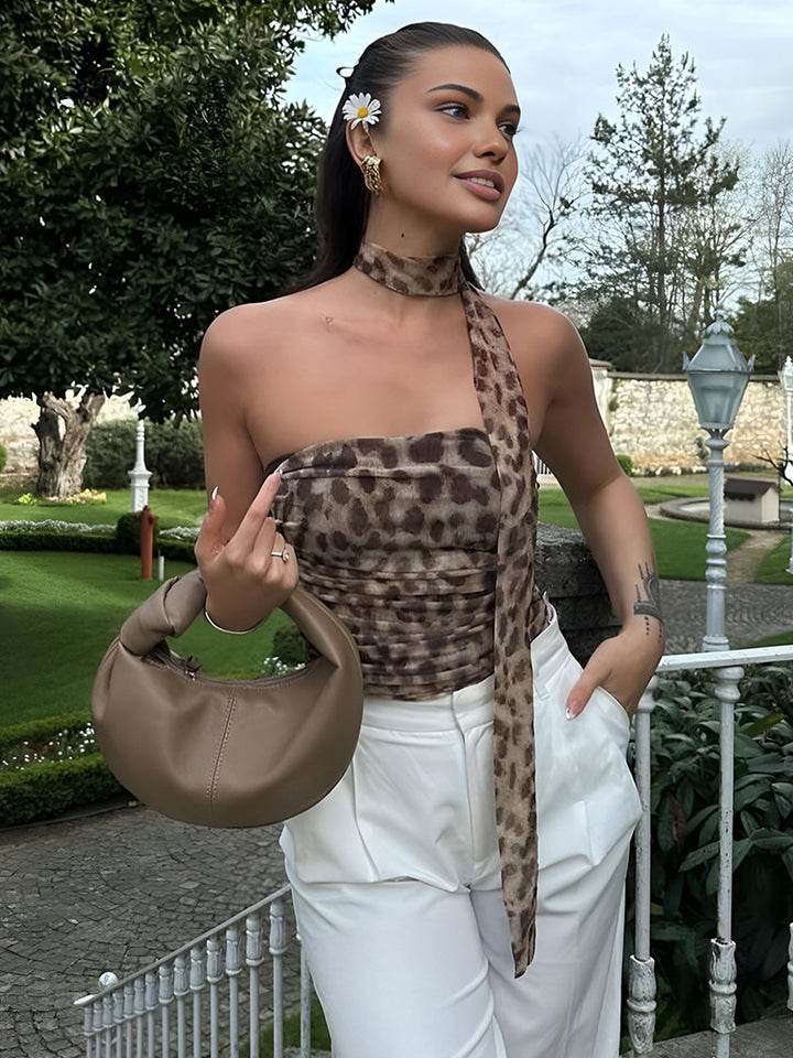 Monteclo - Allison Leopard Print Tie Neck Backless Tube Top