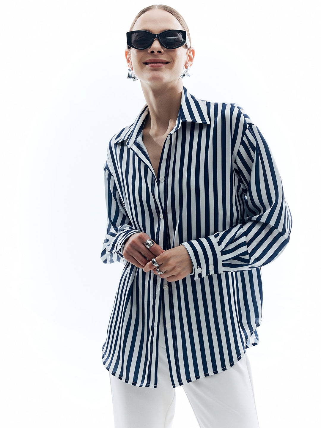 Monteclo - Elise Shift Stripe Turndown Collar Shirt