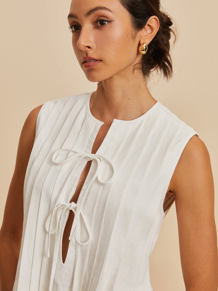 Monteclo - Elsie Pleated Knotted Sleeveless Blouse