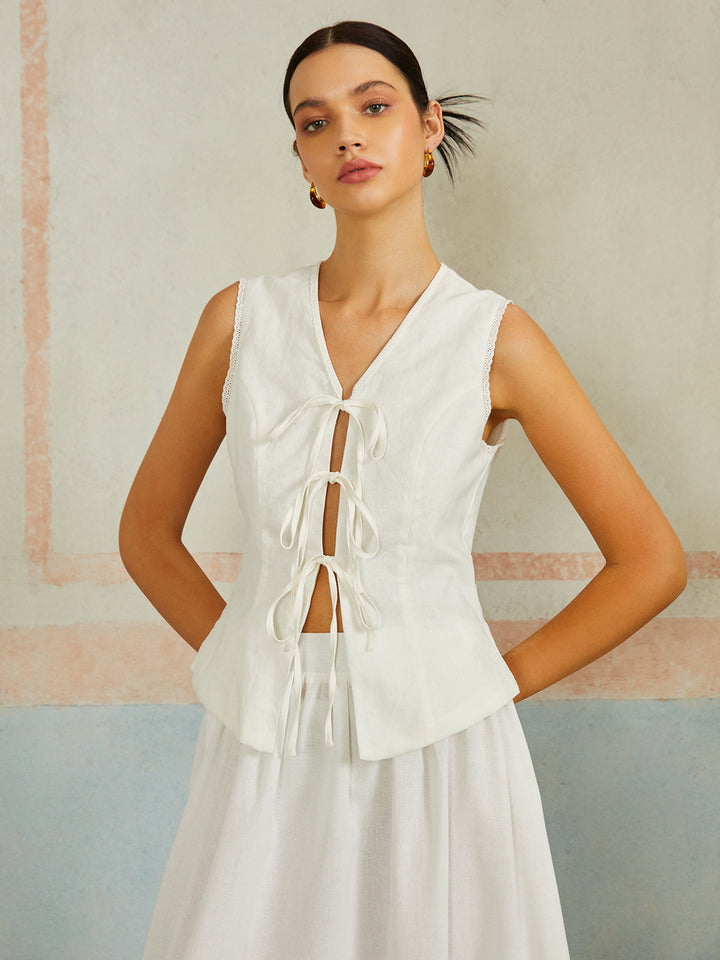 Monteclo - Joan Sleeveless Tie Front Blouse