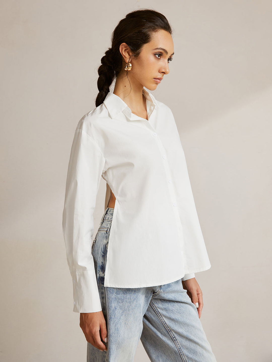 Monteclo - Brielle Long Sleeve Backless Bow Shirt