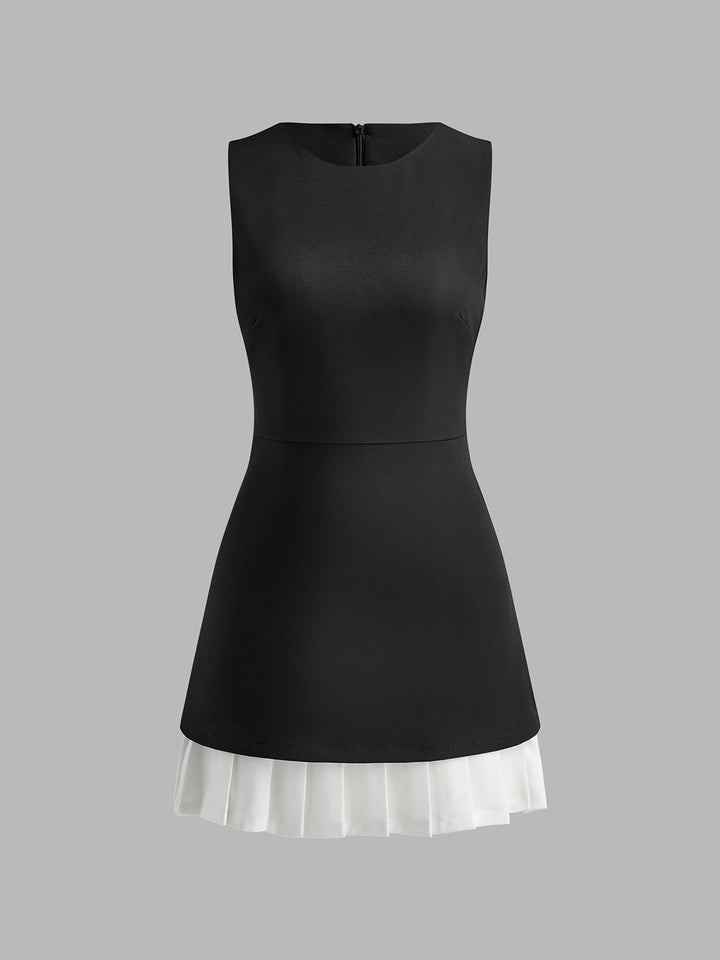 Monteclo - Classy Pleated Short Dress