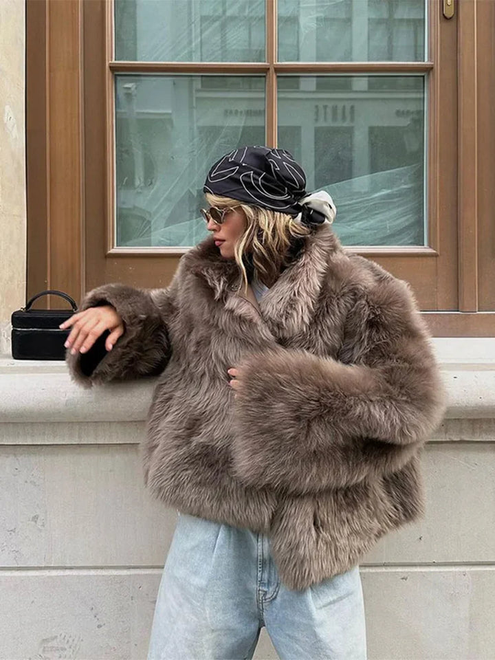 Patty - faux fur jacket