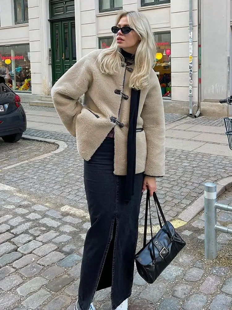 Philly - Fluffy long coat with pockets