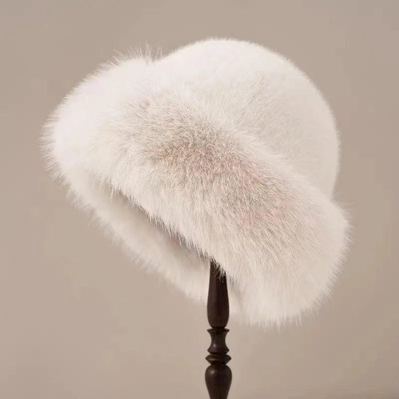 Ella - Elegant winter hats with luxe fur