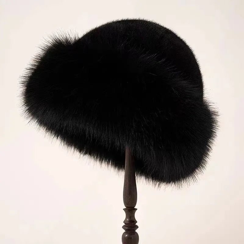 Ella - Elegant winter hats with luxe fur