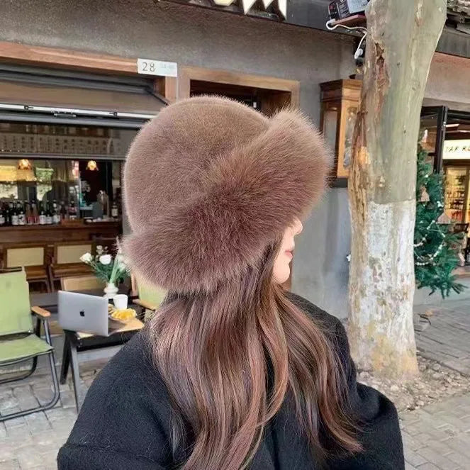 Ella - Elegant winter hats with luxe fur