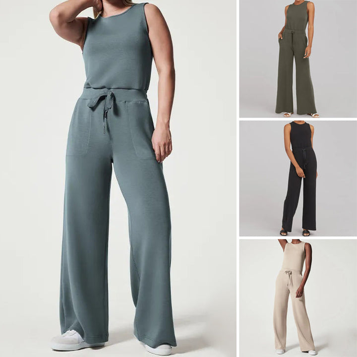 Desiree - Sleeveless solid jumpsuit