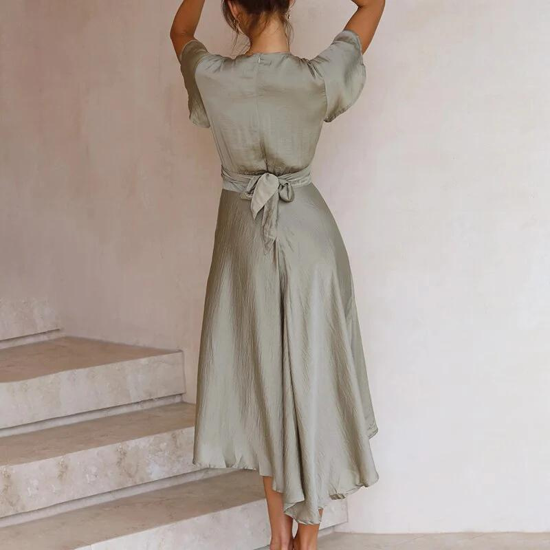 Flowy Vintage Dress - Sassy