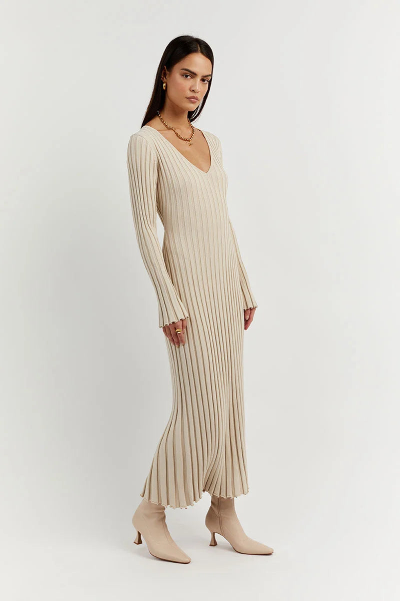 Eloisa V-neck knitted midi dress with sleeves