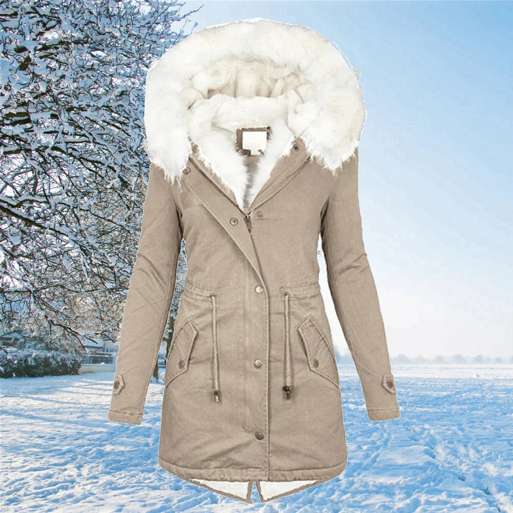 Lauren - The new parka jacket with hood and fur lining in plus size